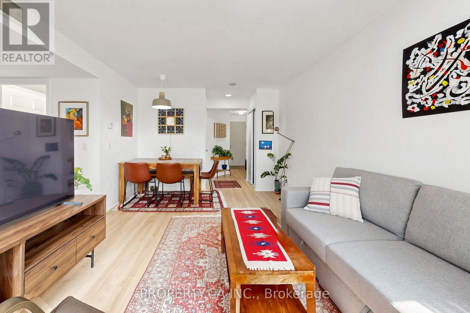 1812 - 763 Bay Street, Toronto, Ontario  M5G 2R3 - Photo 7 - C13640722