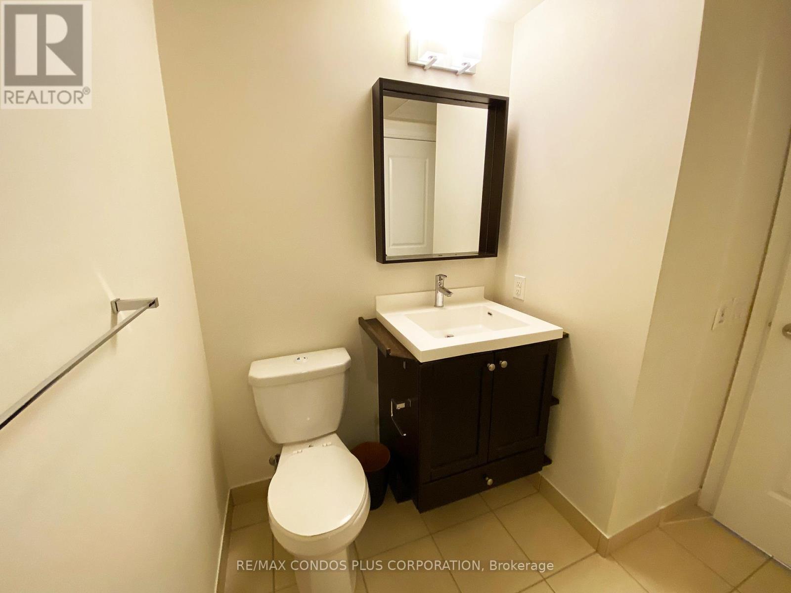 325 - 560 Front Street W, Toronto, Ontario  M5V 1C1 - Photo 15 - C13640790