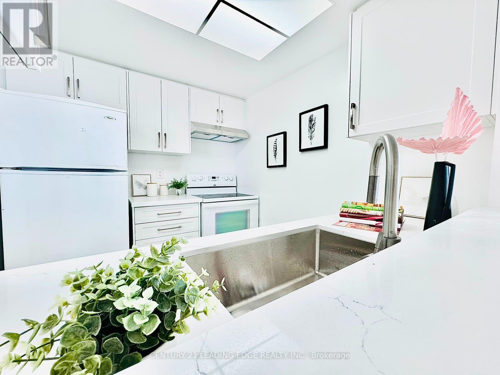 1710 - 7 Concorde Place, Toronto, Ontario  M3C 3N4 - Photo 12 - C13640804