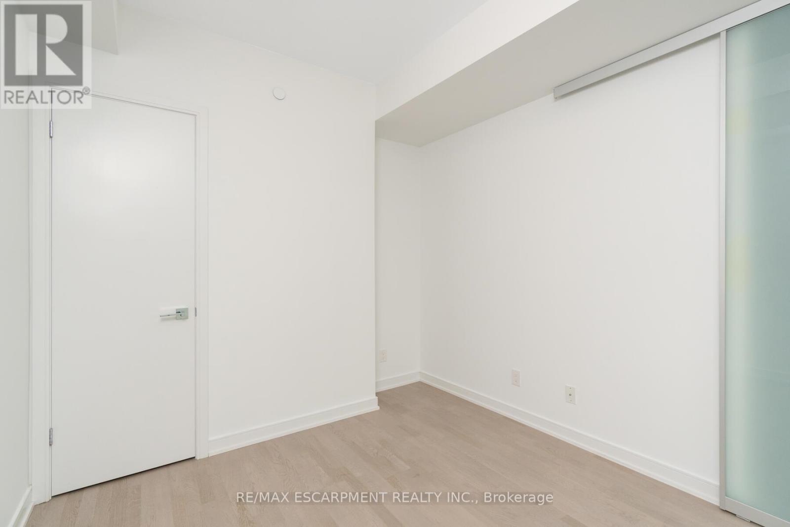 2209 - 57 St Joseph Street, Toronto, Ontario  M5S 0C5 - Photo 21 - C13640818
