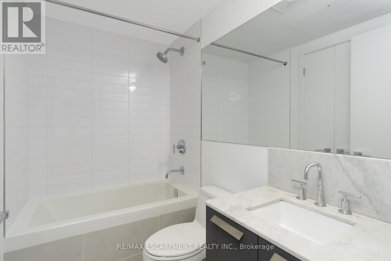 2209 - 57 St Joseph Street, Toronto, Ontario  M5S 0C5 - Photo 22 - C13640818