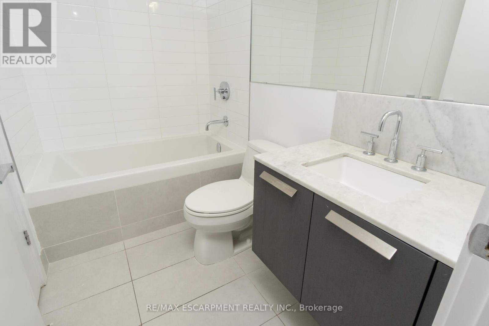 2209 - 57 St Joseph Street, Toronto, Ontario  M5S 0C5 - Photo 23 - C13640818