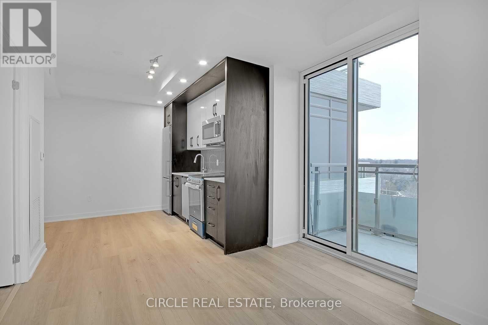 701 - 1 Cardiff Road, Toronto, Ontario  M4P 0G2 - Photo 6 - C13640832