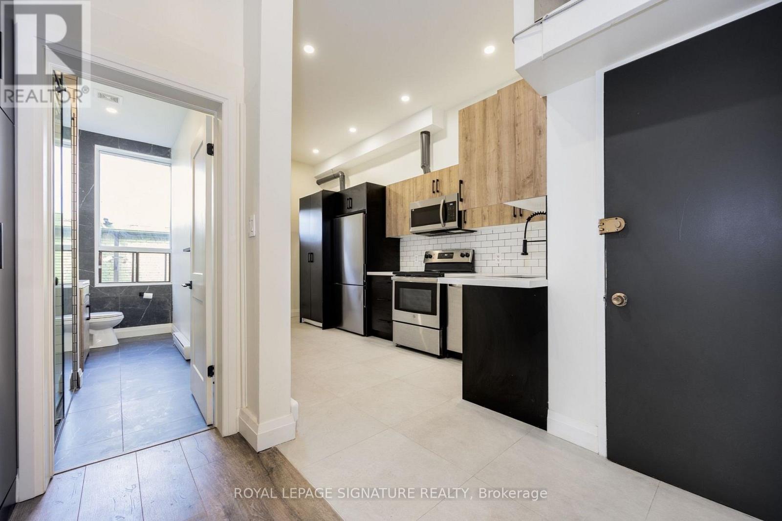 2nd Floor - 414 Spadina Avenue, Toronto, Ontario  M5T 2G7 - Photo 10 - C13640864