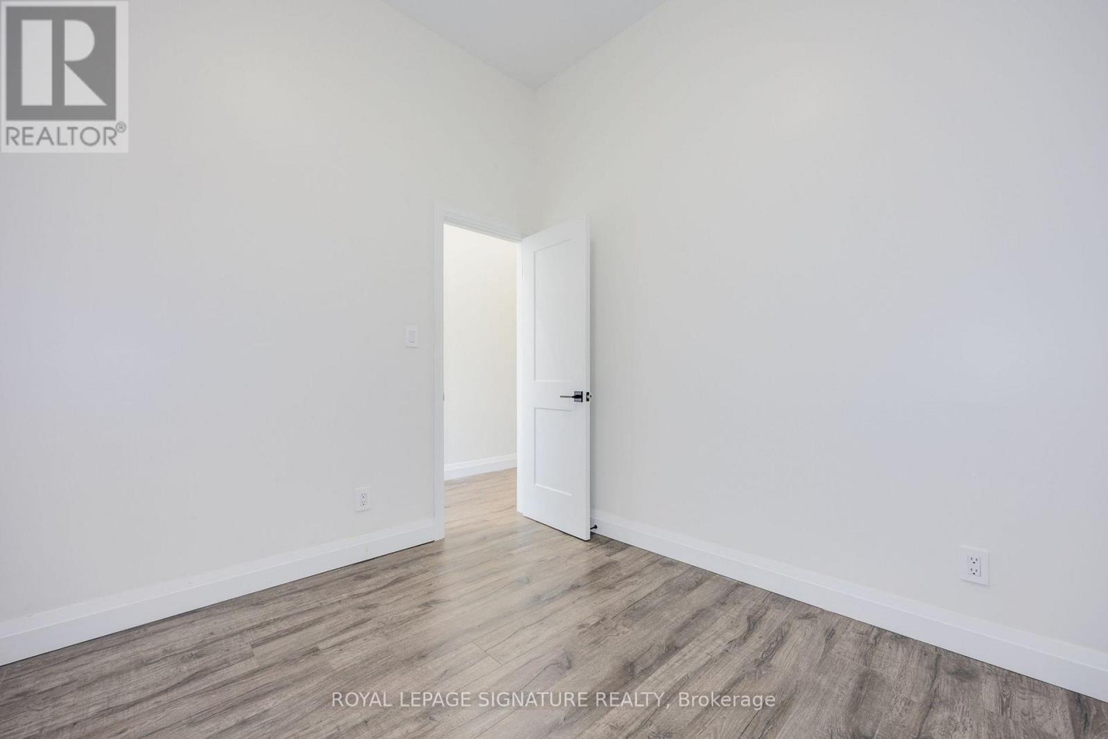 2nd Floor - 414 Spadina Avenue, Toronto, Ontario  M5T 2G7 - Photo 7 - C13640864