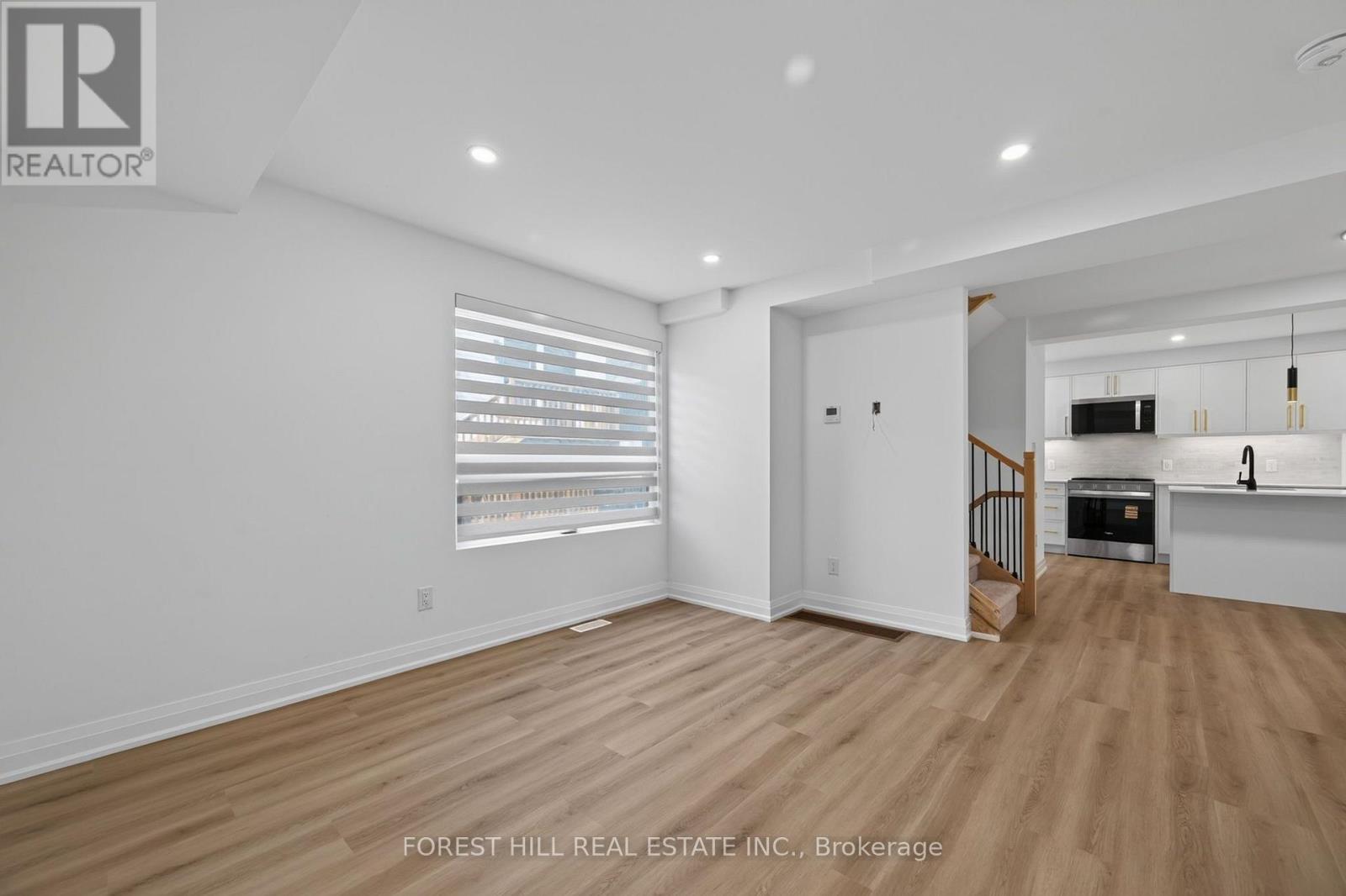R - Garden - 221 Churchill Avenue, Toronto, Ontario  M2N 1X6 - Photo 11 - C13640918