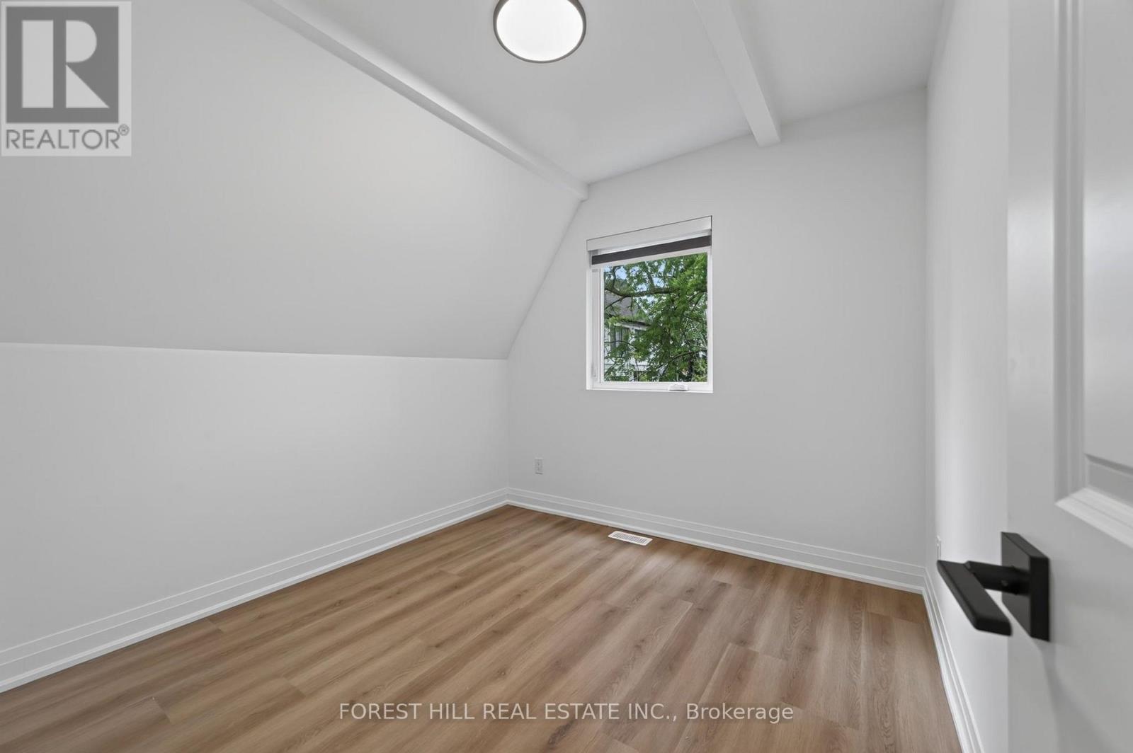 R - Garden - 221 Churchill Avenue, Toronto, Ontario  M2N 1X6 - Photo 14 - C13640918