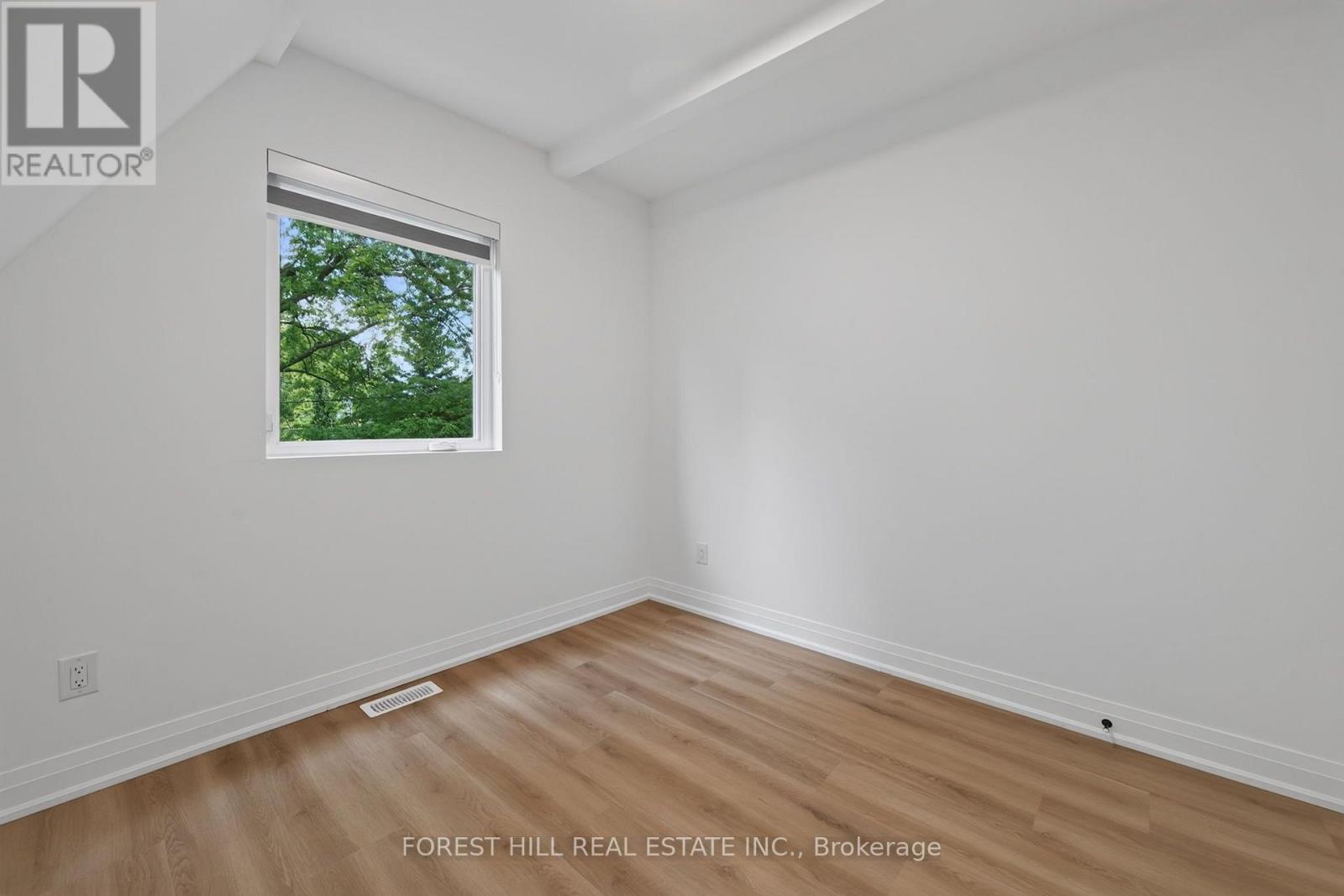 R - Garden - 221 Churchill Avenue, Toronto, Ontario  M2N 1X6 - Photo 15 - C13640918