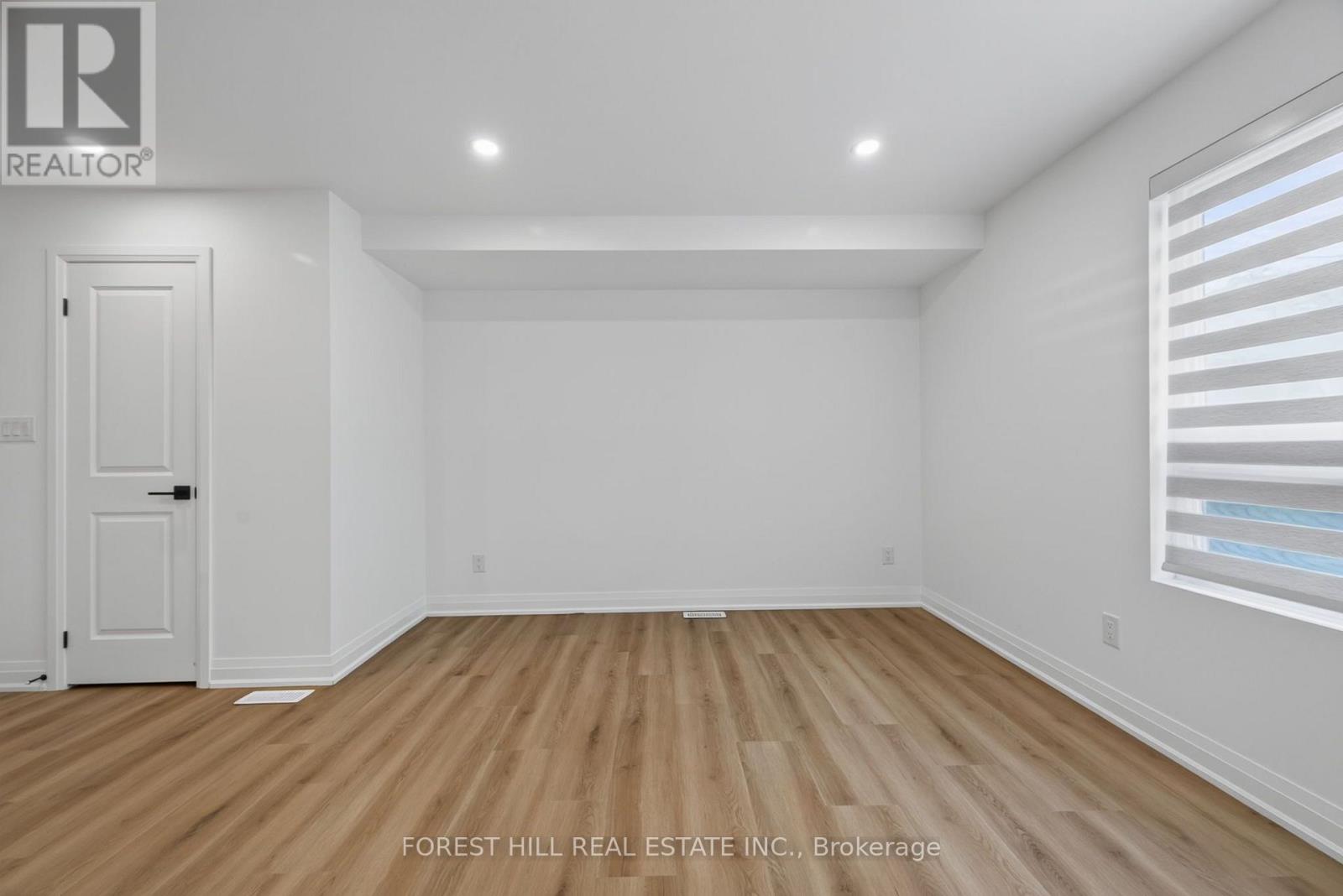 R - Garden - 221 Churchill Avenue, Toronto, Ontario  M2N 1X6 - Photo 43 - C13640918