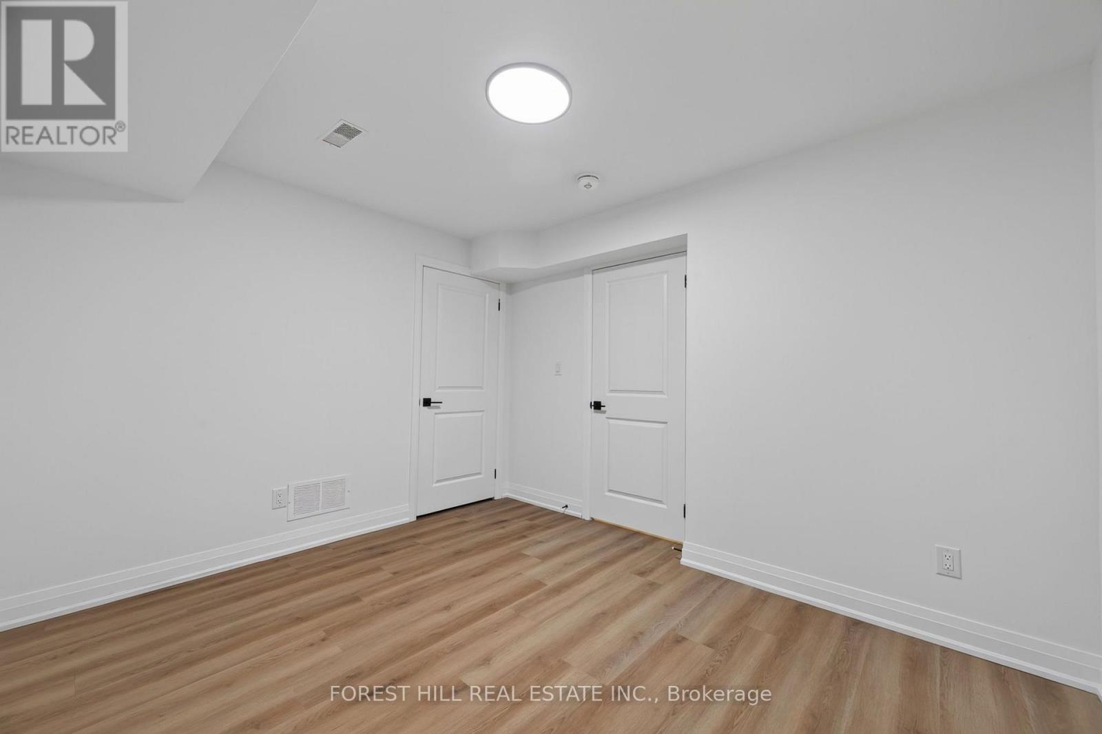 R - Garden - 221 Churchill Avenue, Toronto, Ontario  M2N 1X6 - Photo 47 - C13640918