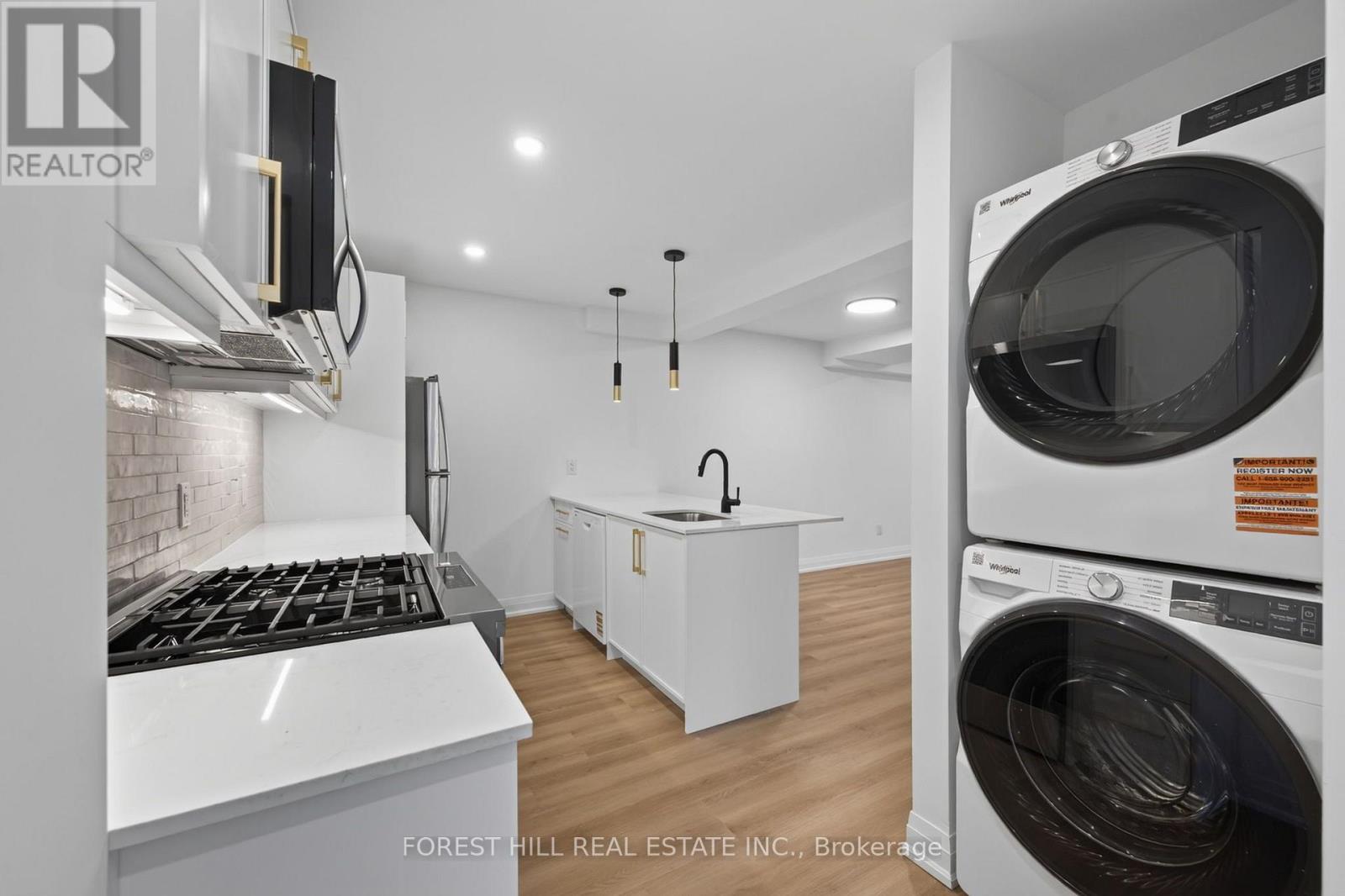 R - Garden - 221 Churchill Avenue, Toronto, Ontario  M2N 1X6 - Photo 6 - C13640918