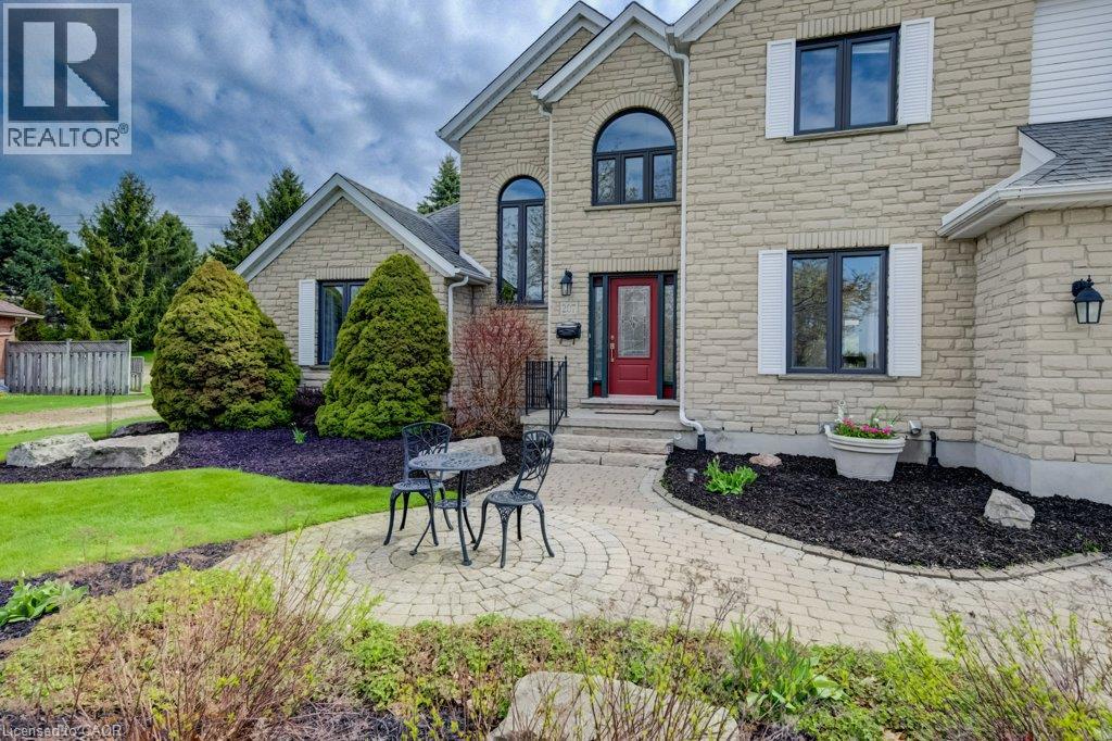 207 Woodridge Drive, Mannheim, Ontario  N0B 2N0 - Photo 2 - 40853548