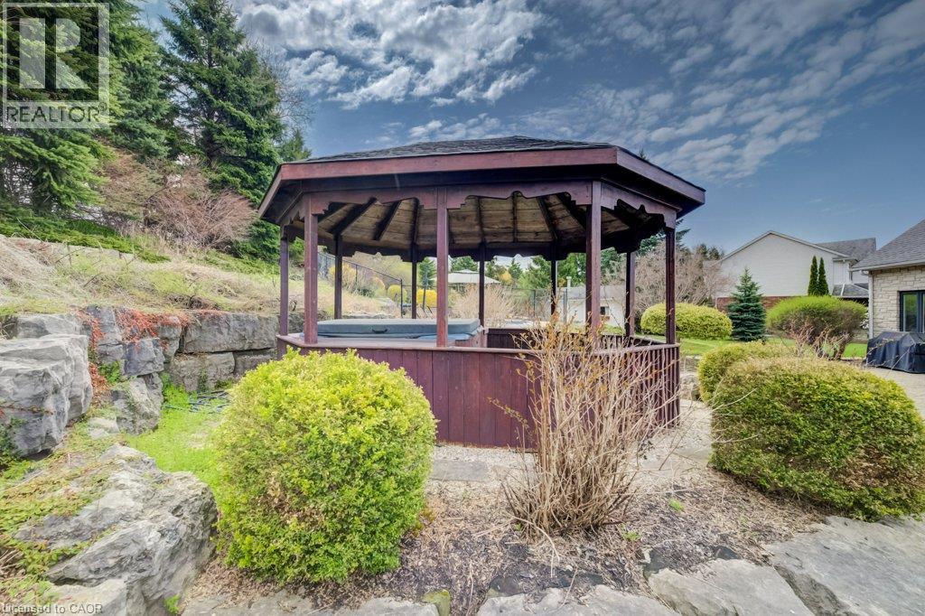 207 Woodridge Drive, Mannheim, Ontario  N0B 2N0 - Photo 45 - 40853548