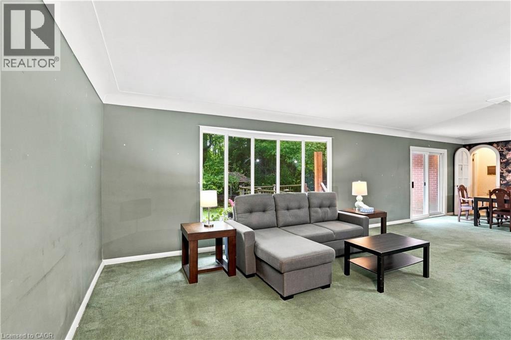 5 Hatfield Place, Hamilton, Ontario  L9H 4J7 - Photo 11 - 40853514