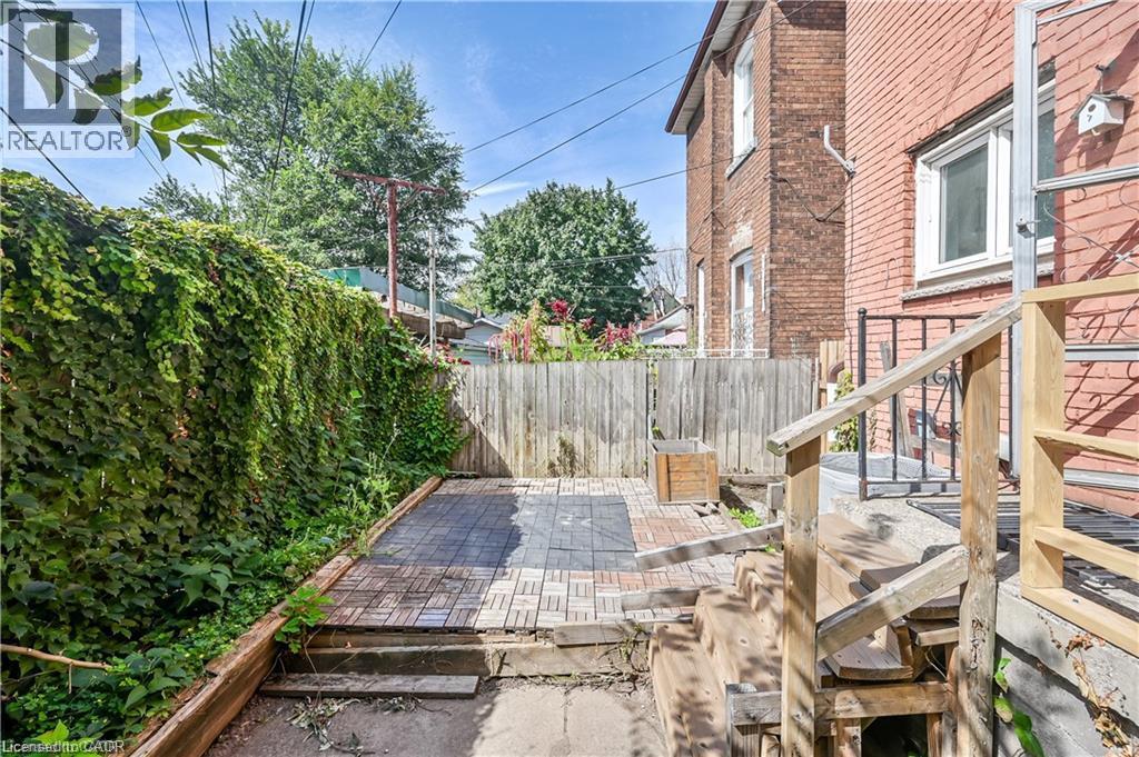 334 Cannon Street E, Hamilton, Ontario  L8L 2B9 - Photo 34 - 40853376