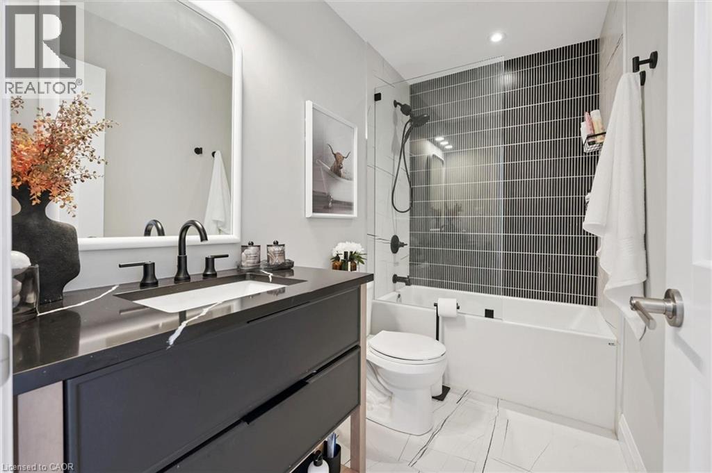3 Queensbrook Crescent, Cambridge, Ontario  N1S 0E5 - Photo 22 - 40852916