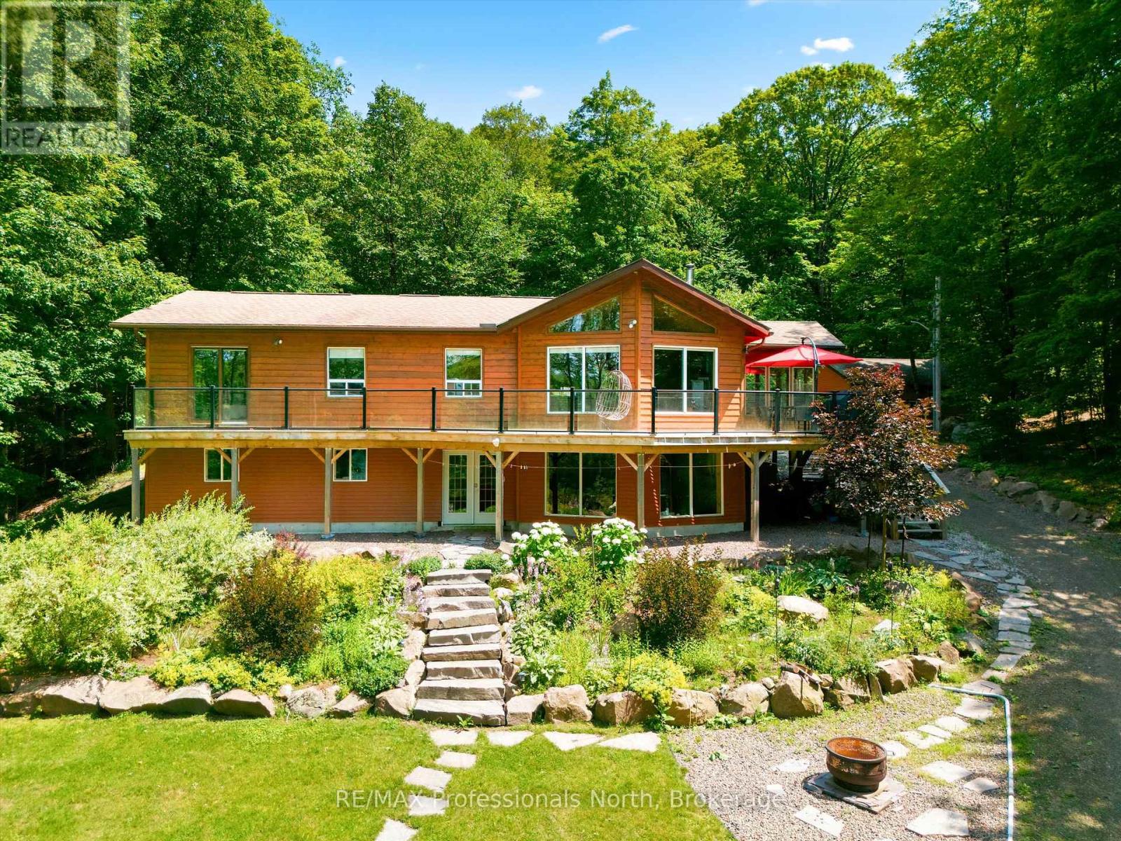 1398 BIRD LAKE ROAD, Bracebridge, Ontario