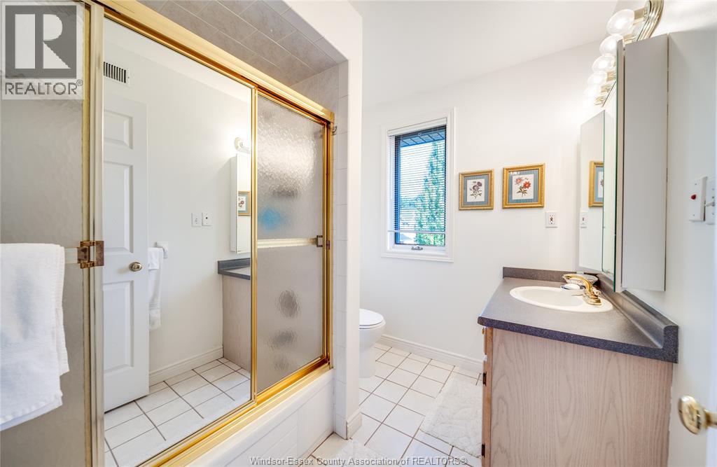 2485 Youngstown Street, Windsor, Ontario  N9E 4L7 - Photo 36 - 26018112