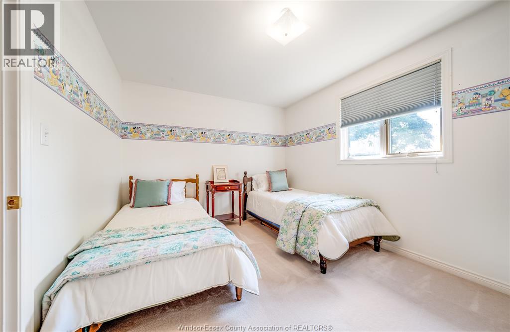 2485 Youngstown Street, Windsor, Ontario  N9E 4L7 - Photo 24 - 26018112