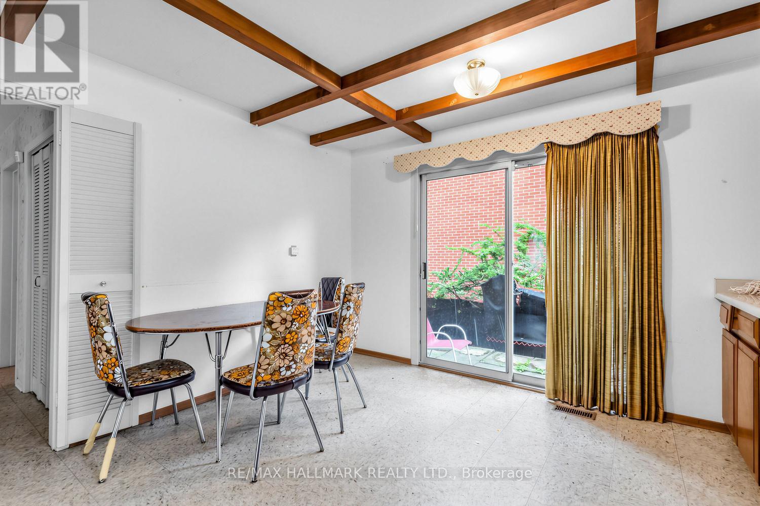 691 Conacher Drive, Toronto, Ontario  M2M 3N4 - Photo 12 - C13474234