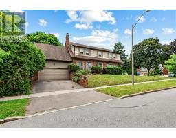 691 CONACHER DRIVE, Toronto, Ontario