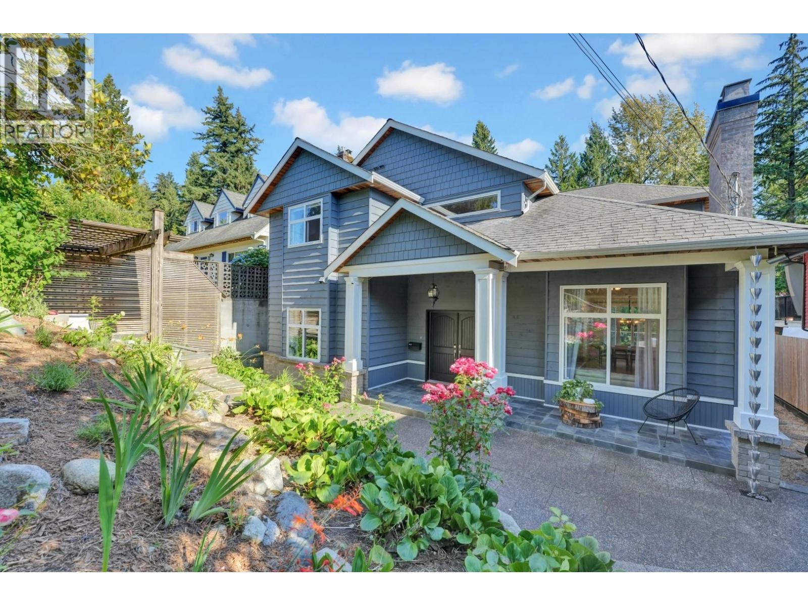 425 TEMPE CRESCENT, North Vancouver, British Columbia
