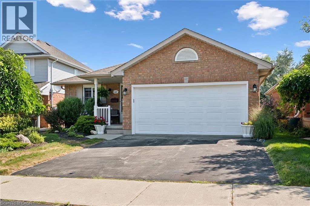 187 Westchester Drive, Kitchener, Ontario  N2B 3M8 - Photo 2 - 40847876