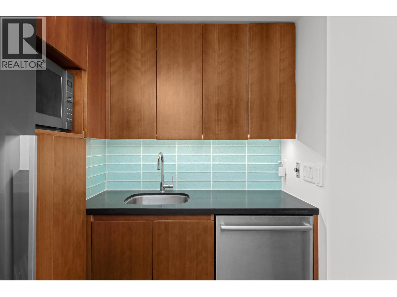 9 1934 Barclay Street, Vancouver, British Columbia V6G 1L3 - Photo 6 - R3126362