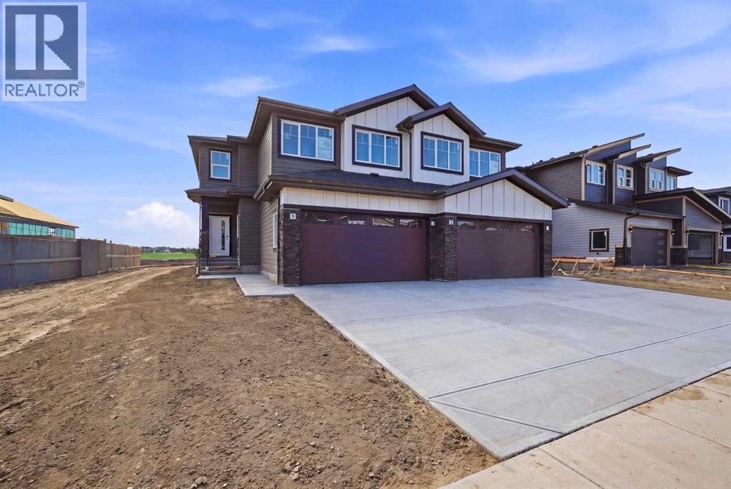 42 Waterford Mews, Chestermere, Alberta  T1X 3B6 - Photo 3 - A2316033