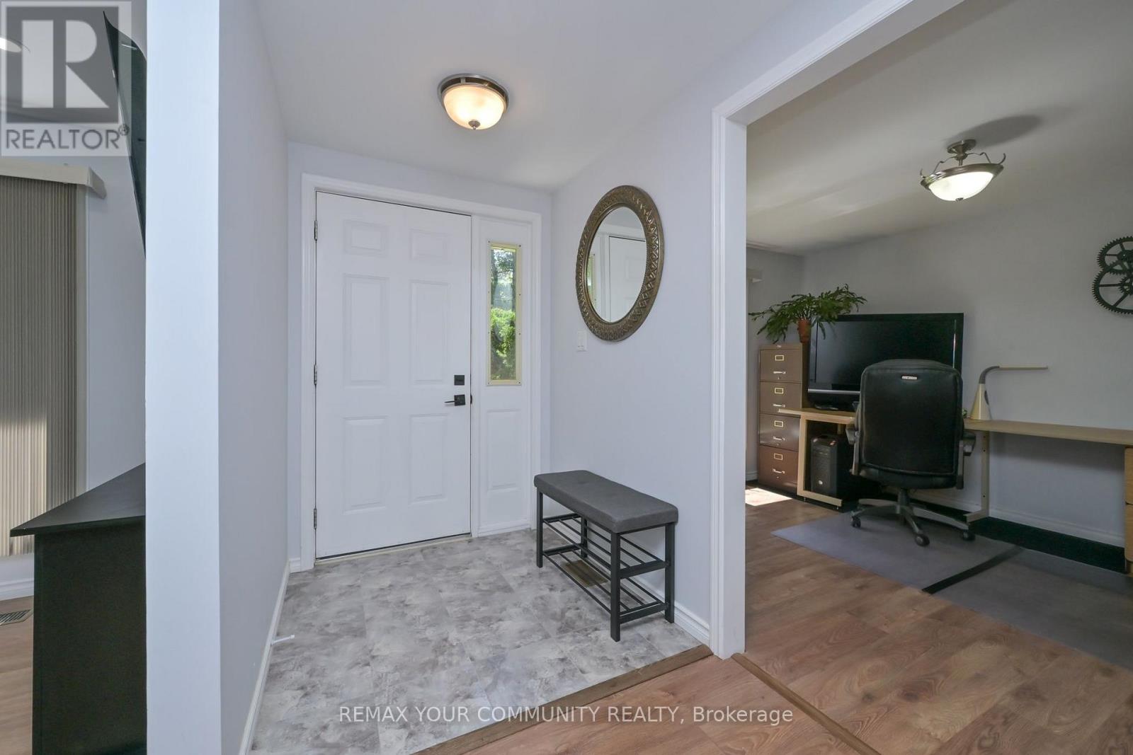 76 Tecumseth Pines Drive, New Tecumseth, Ontario  L0G 1W0 - Photo 5 - N13640924