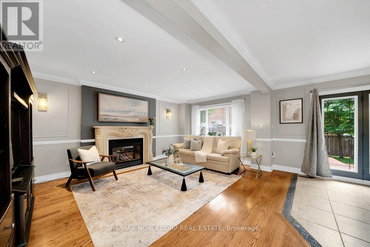 3 Castlehill Road, Vaughan, Ontario  L6A 1P3 - Photo 10 - N13640934