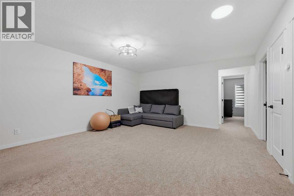 147 Magnolia Path SE, Calgary, Alberta  T3M 3X6 - Photo 11 - A2331209