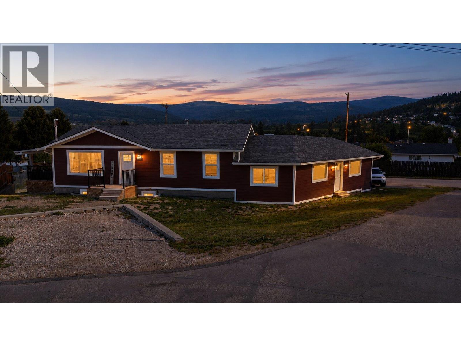 1559 Duncan Court Kelowna Photo 54