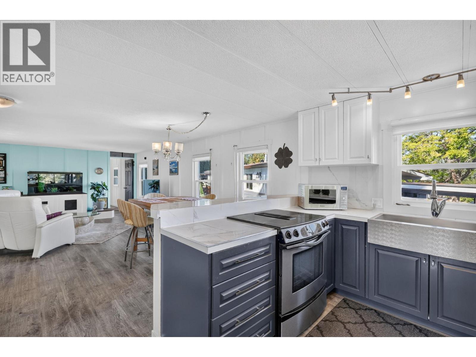 4075 Mcclain Road Unit# 50, Kelowna, British Columbia  V1W 4R4 - Photo 4 - 10396388