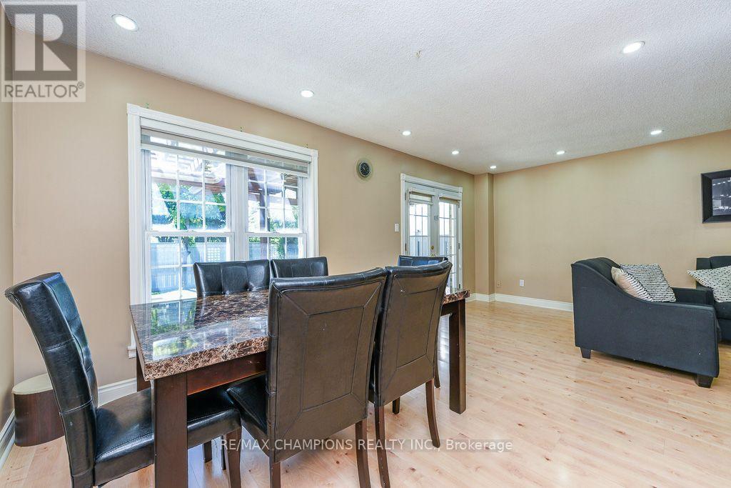 163 Simmons Boulevard, Brampton, Ontario  L6V 3Y2 - Photo 16 - W13640834