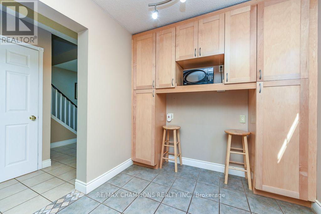 163 Simmons Boulevard, Brampton, Ontario  L6V 3Y2 - Photo 25 - W13640834