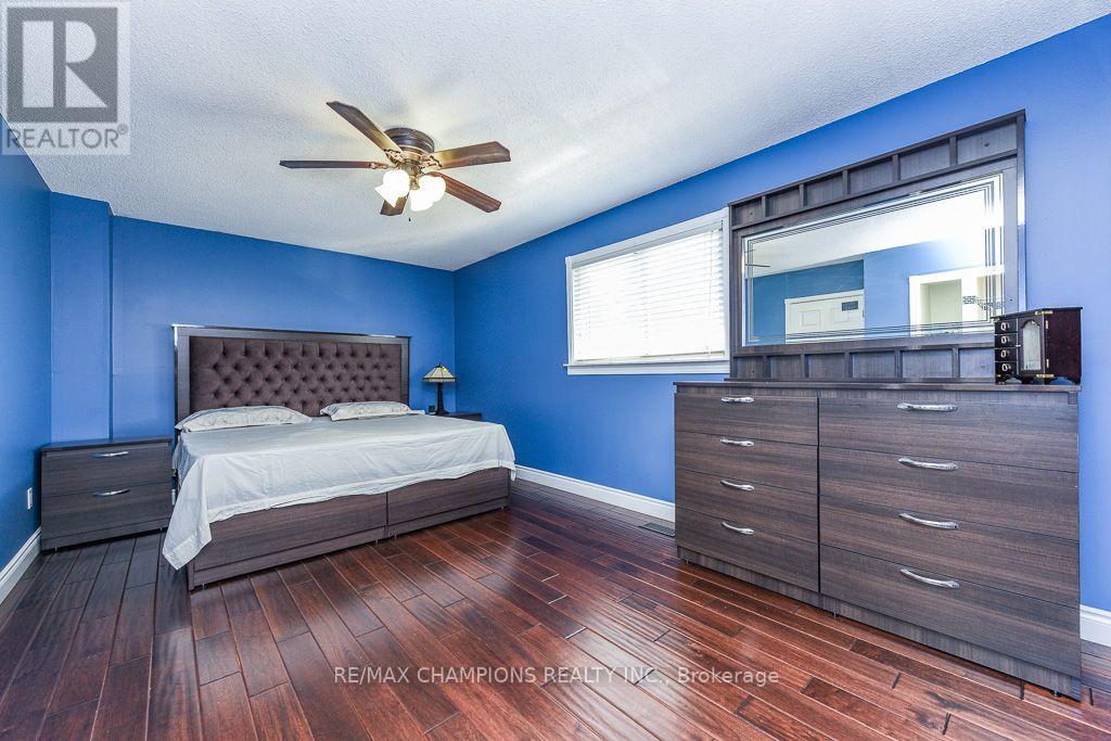 163 Simmons Boulevard, Brampton, Ontario  L6V 3Y2 - Photo 44 - W13640834