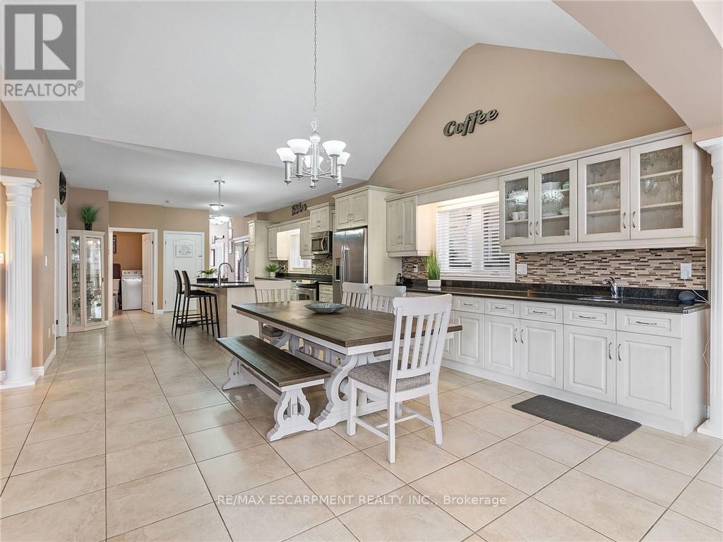 52 Arrowhead Drive, Hamilton, Ontario  L8W 3Y2 - Photo 14 - X13640836