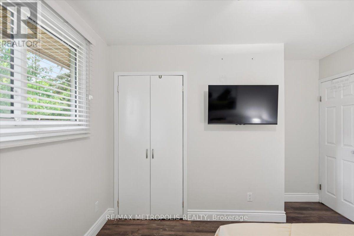 615 Dogwood Lane, Waterloo, Ontario  N2L 4Y2 - Photo 13 - X13640852