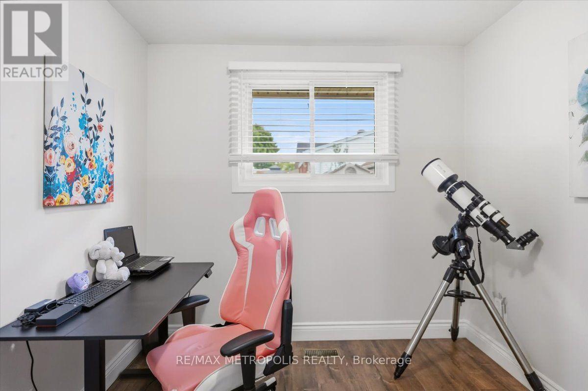 615 Dogwood Lane, Waterloo, Ontario  N2L 4Y2 - Photo 17 - X13640852