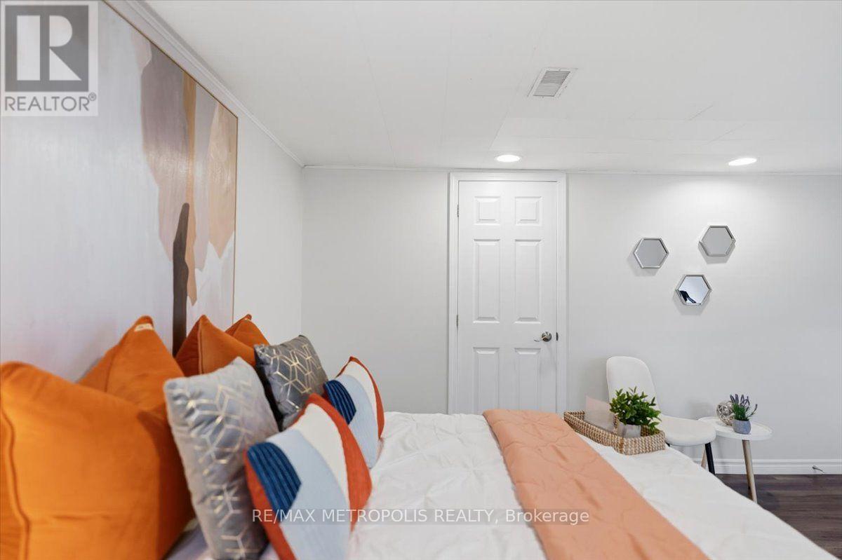 615 Dogwood Lane, Waterloo, Ontario  N2L 4Y2 - Photo 30 - X13640852