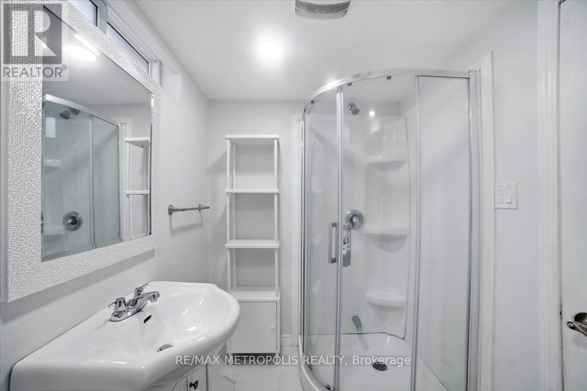 615 Dogwood Lane, Waterloo, Ontario  N2L 4Y2 - Photo 31 - X13640852