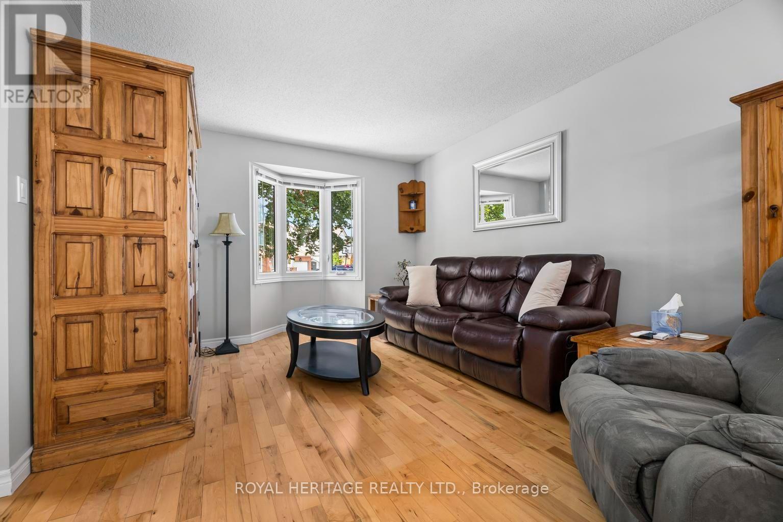 535 Cardinal Drive, Peterborough, Ontario  K9L 1X8 - Photo 4 - X13640900