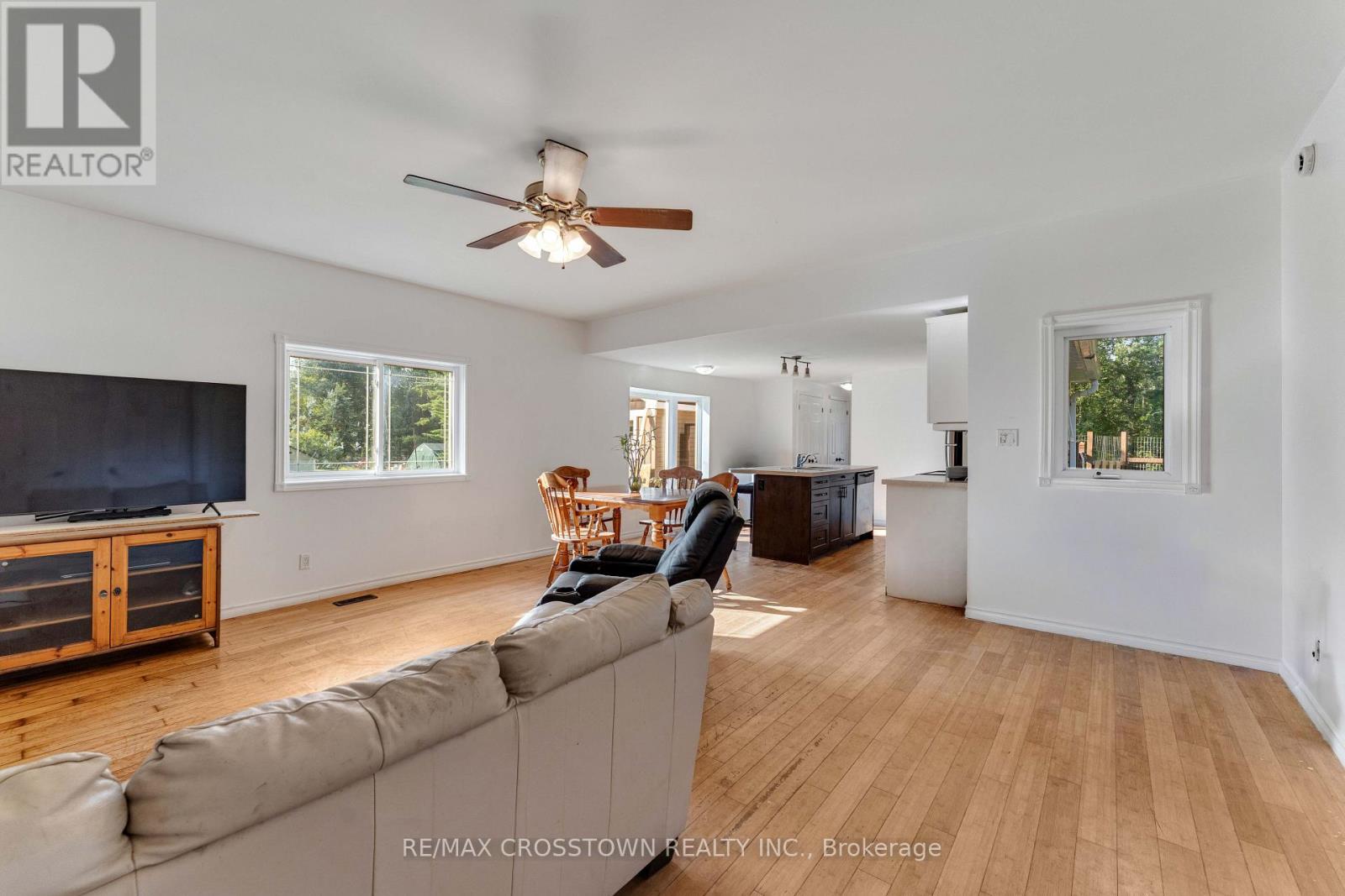 1430 Muskoka Road N, Gravenhurst, Ontario  P1P 1R7 - Photo 7 - X13640942