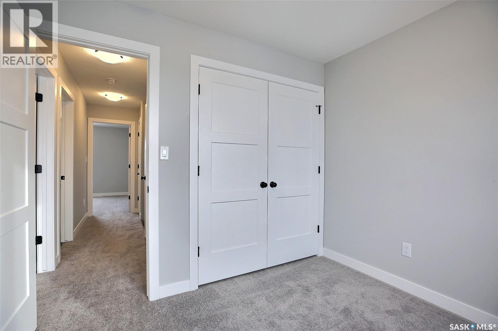 2956 Green Turtle Road, Regina, Saskatchewan  S4V 4G4 - Photo 15 - SK044538