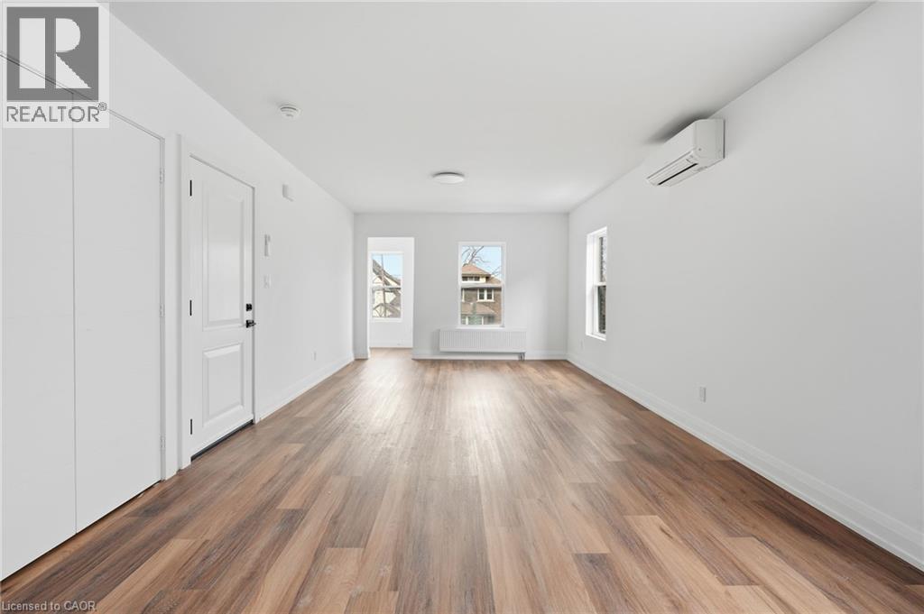 4876 Simcoe Street Unit# 3, Niagara Falls, Ontario  L2E 1V9 - Photo 5 - 40846328