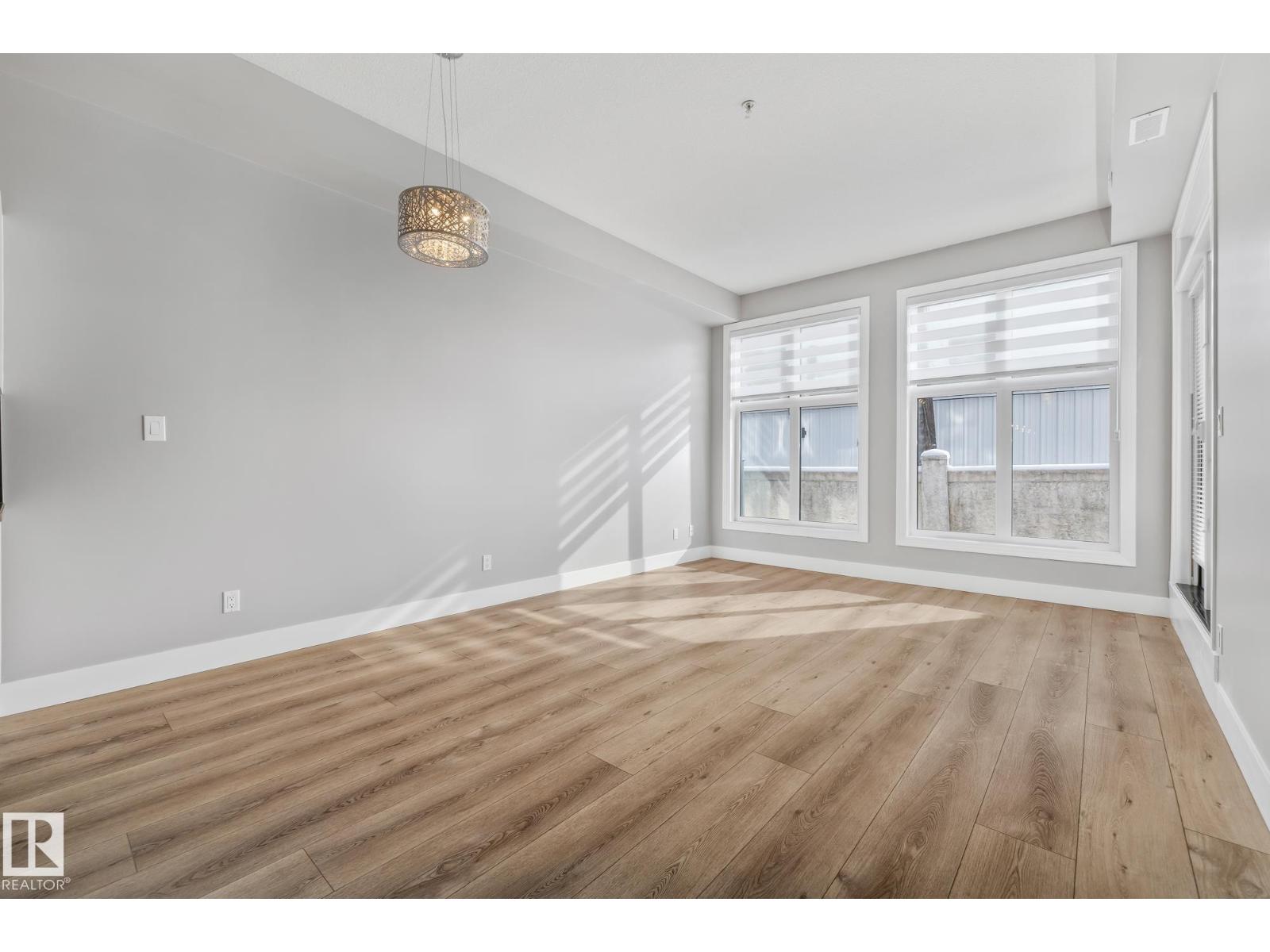 #114 10531 117 St NW, Edmonton, Alberta  T5H 0A8 - Photo 13 - E4502206