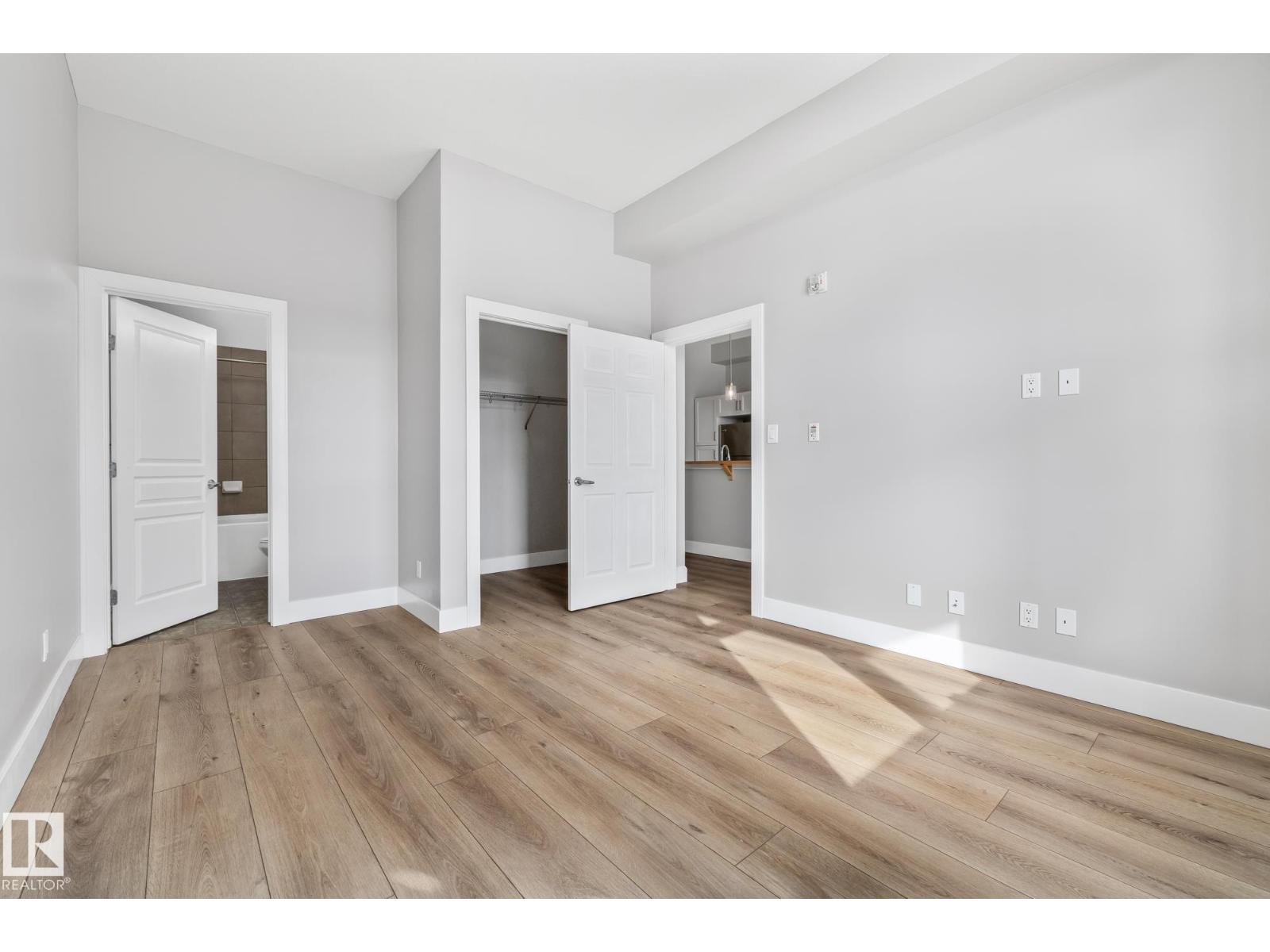 #114 10531 117 St NW, Edmonton, Alberta  T5H 0A8 - Photo 19 - E4502206