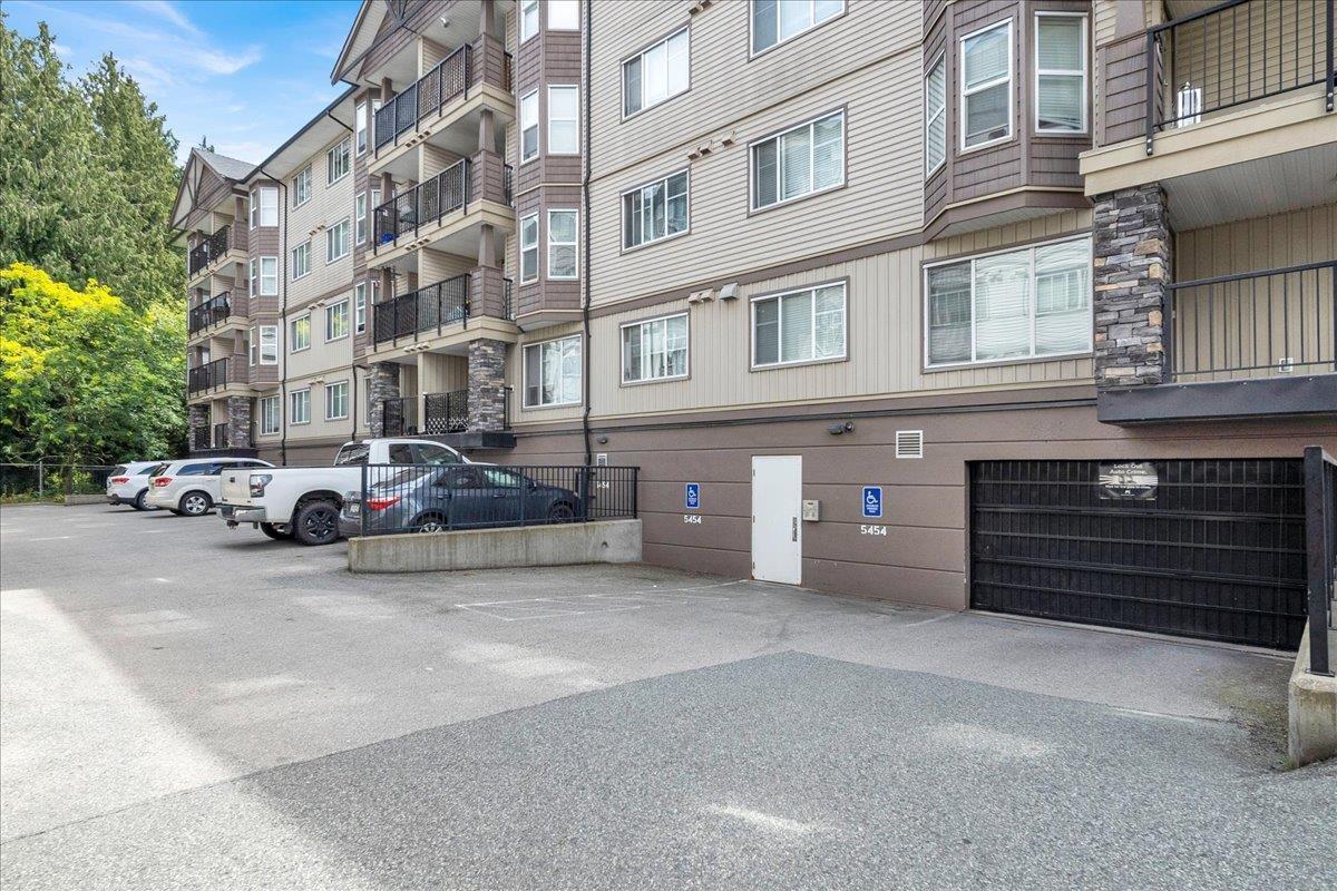 210 5454 198 Street, Langley, British Columbia  V3A 1G2 - Photo 29 - R3152294