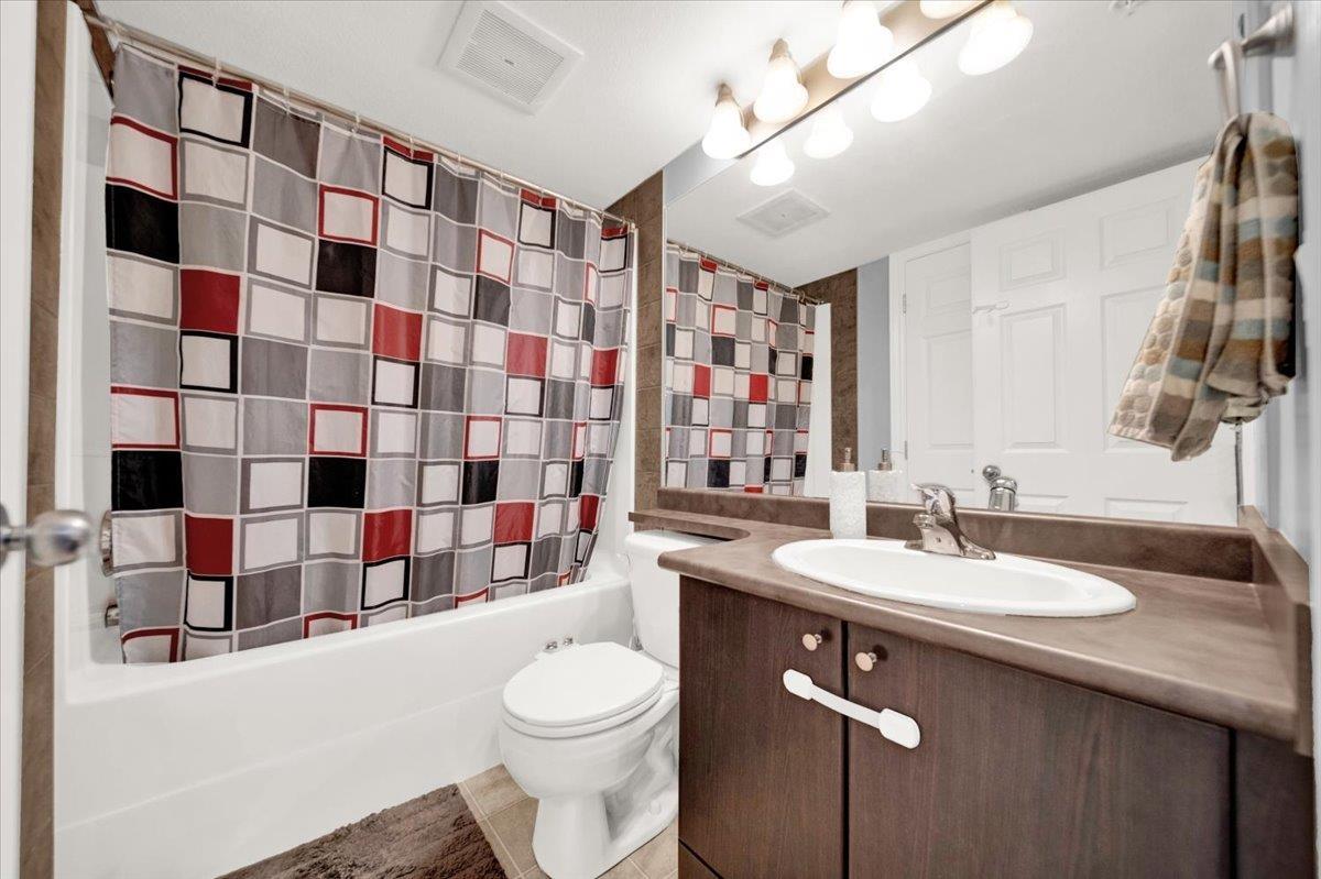 210 5454 198 Street, Langley, British Columbia  V3A 1G2 - Photo 19 - R3152294